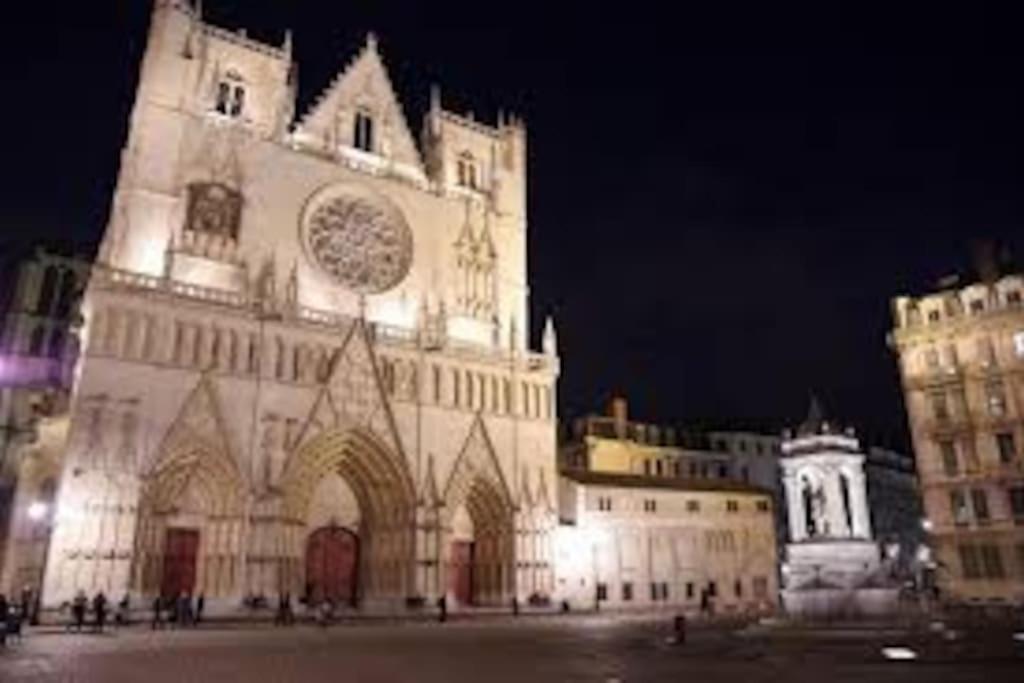 Pepite Rare 8 Personnes Au Coeur Battant Du Vieux Lyon Lejlighed Eksteriør billede