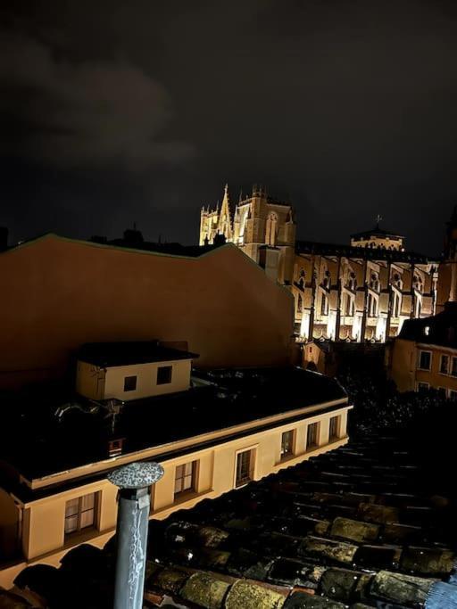 Pepite Rare 8 Personnes Au Coeur Battant Du Vieux Lyon Lejlighed Eksteriør billede